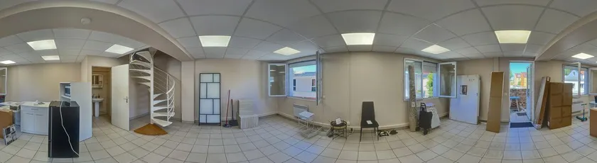 Local commercial 77 m² · à Saint-Maur-des-Fossés · 77 m² · 999 €/mois